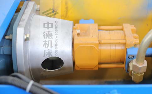 ZDPK-10025采用國內一流品牌電機及油泵，動力強勁，噪音低.jpg
